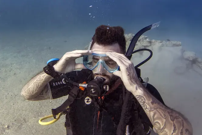 RAID Scuba Diver